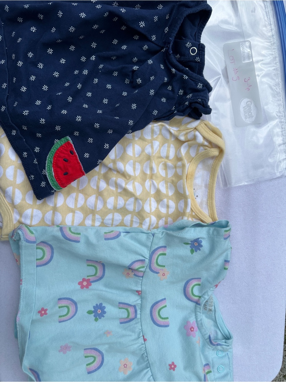2 dresses and a bodysuit - Navy, Yellow, Mint Rainbow(lot5)